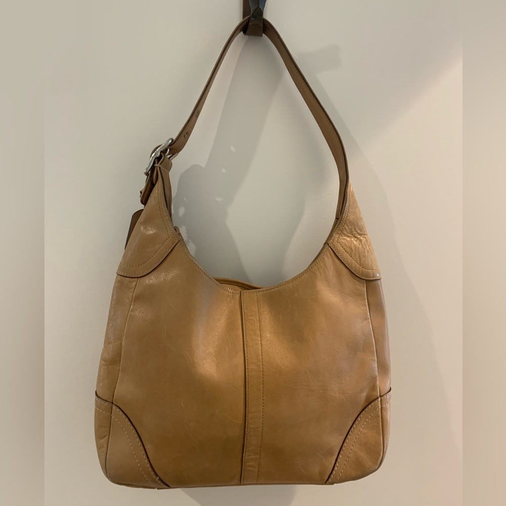 Vintage Coach Tan Leather Shoulder Hobo Bag